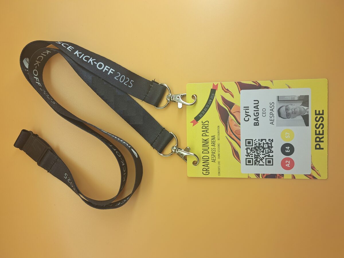 Badge papier A6 AESPASS